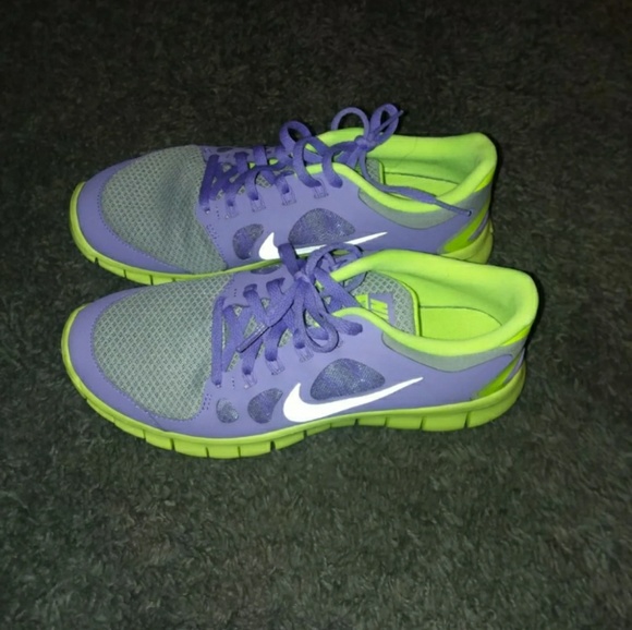 Shoes - Picture 3 of 3